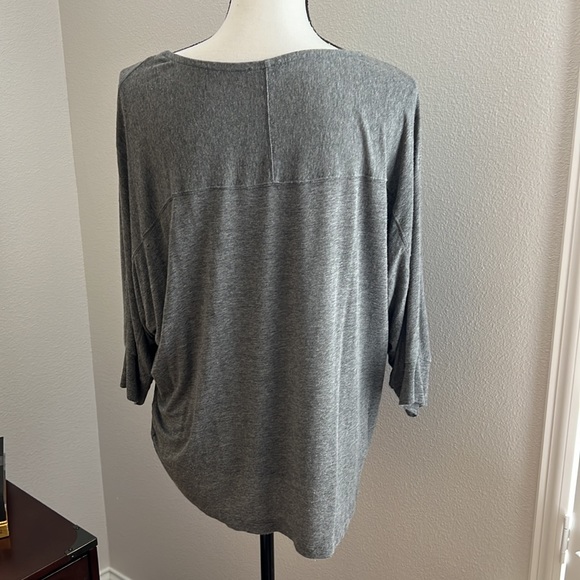 Splendid Dolman Sleeve Tee - Size Small - EUC - Picture 3 of 4